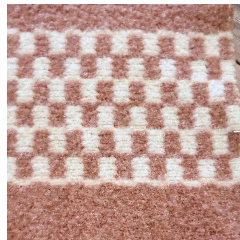 Baron Woolen Mills Blanket Checkerboard Trim Cozy Throw Pink Valentines‎ 62x84
